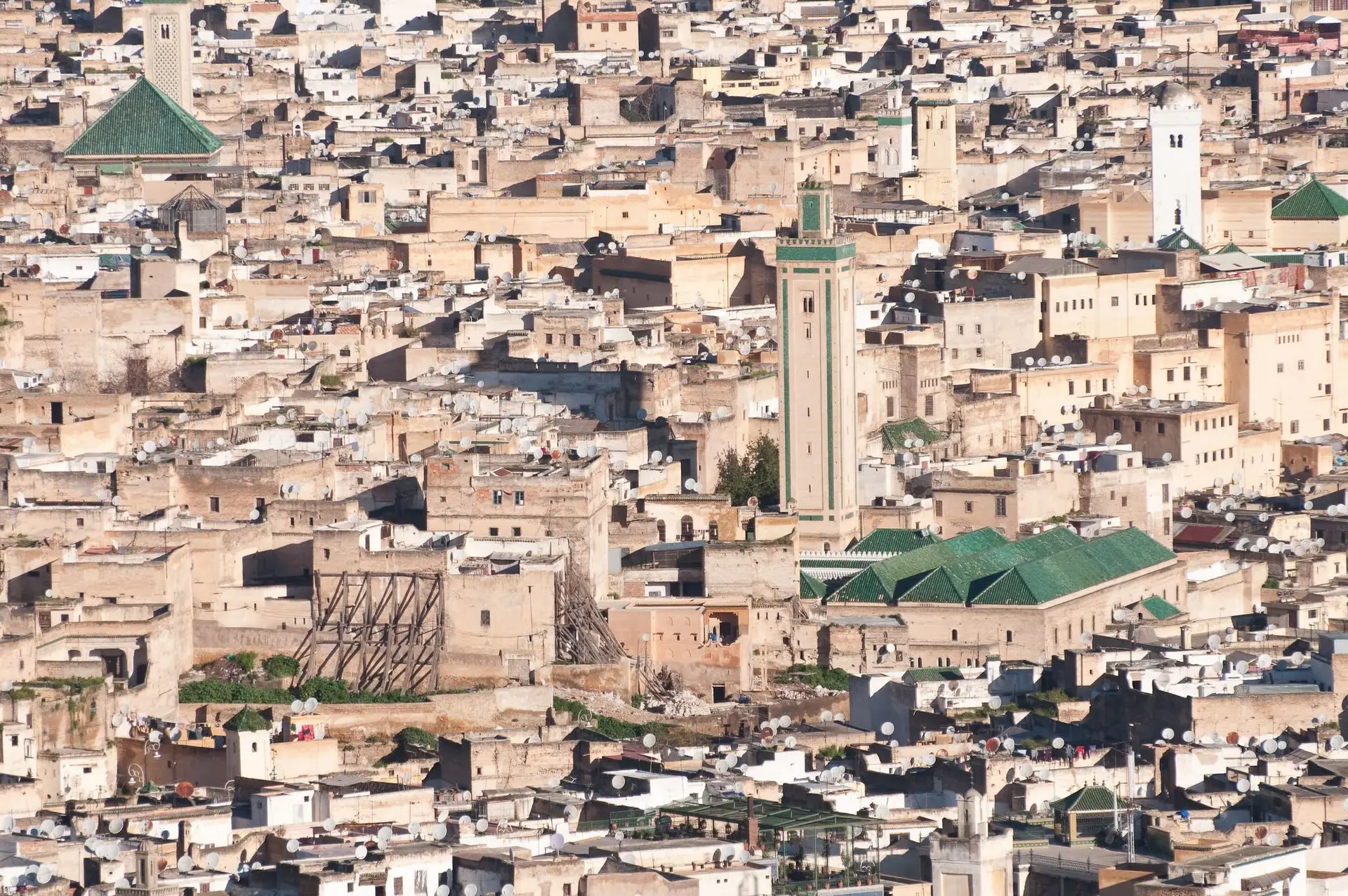 vue de fès et ses toits