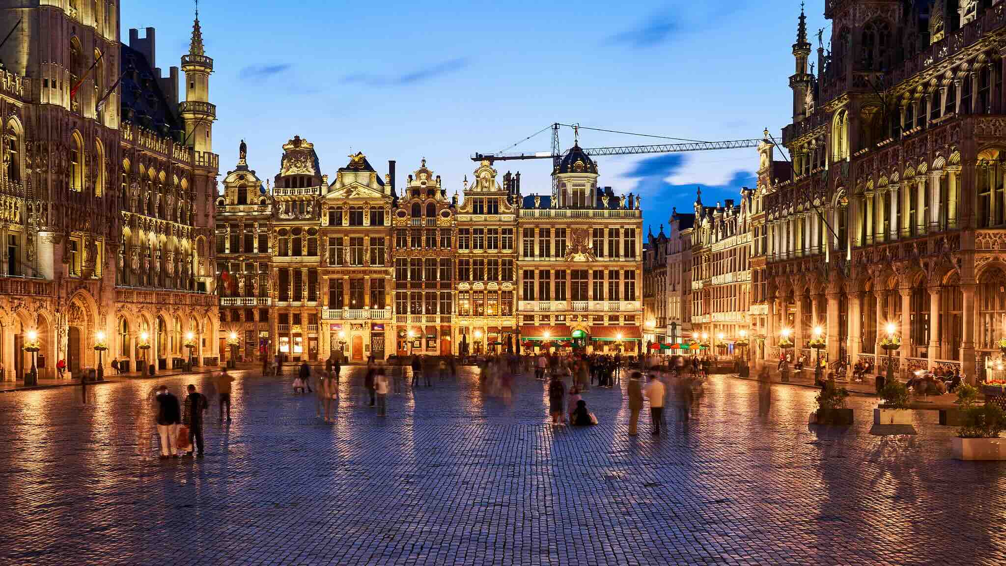 Vue de la Grand Place à bruxelles de nuit
