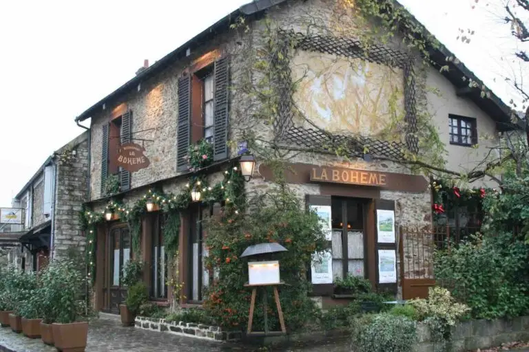 restaurant dans un village proche de Paris