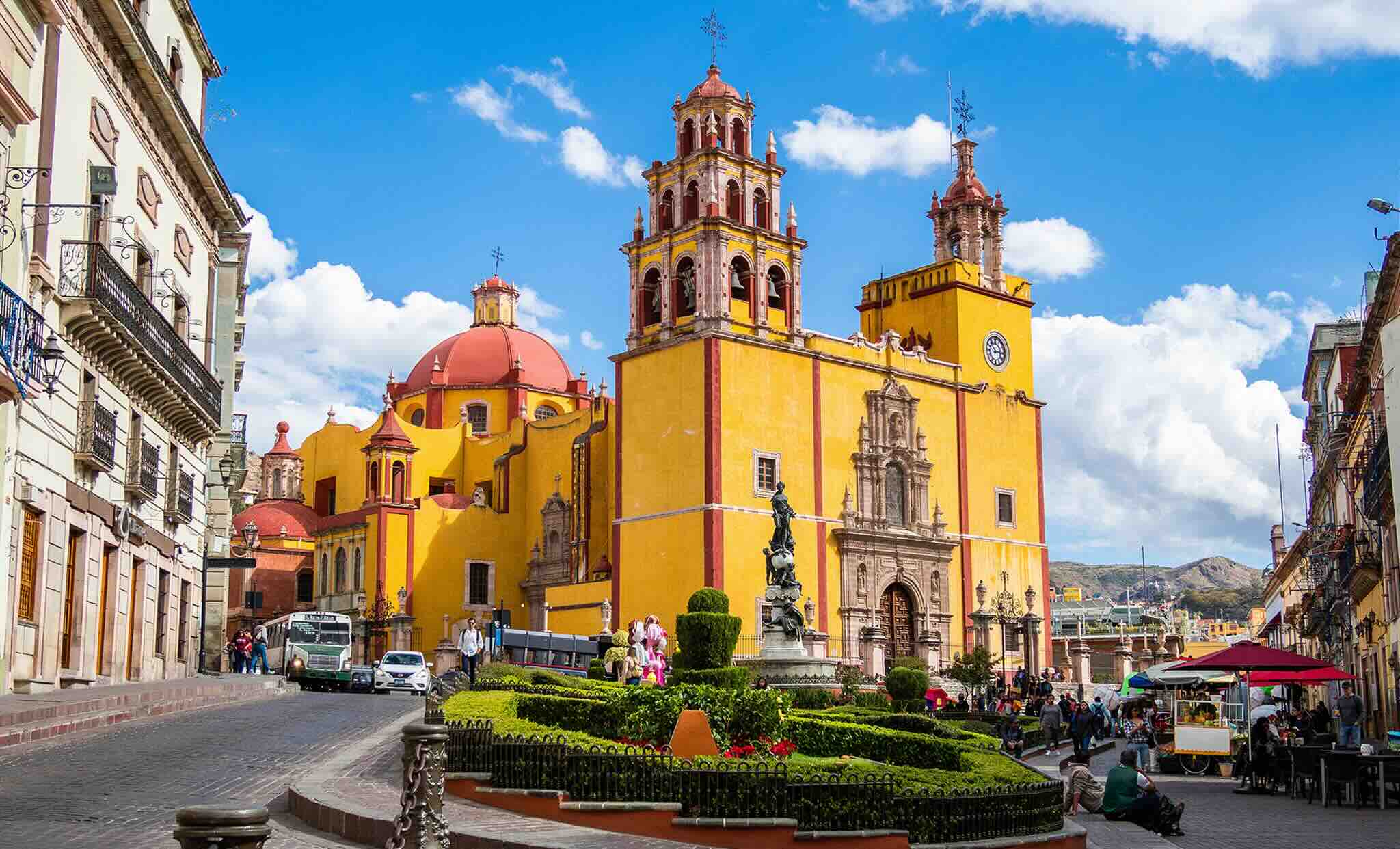 Eglise jaune à Mexico City