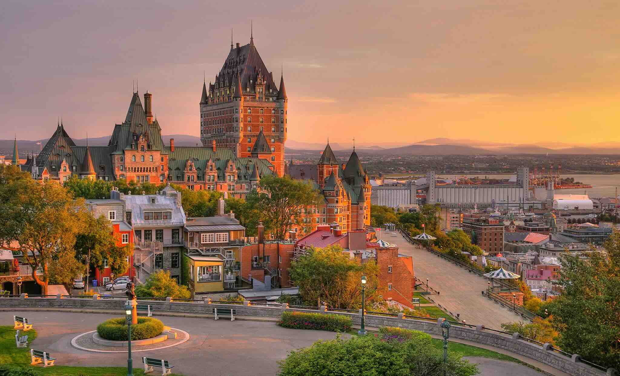 Château de Québec City au coucher de soleil