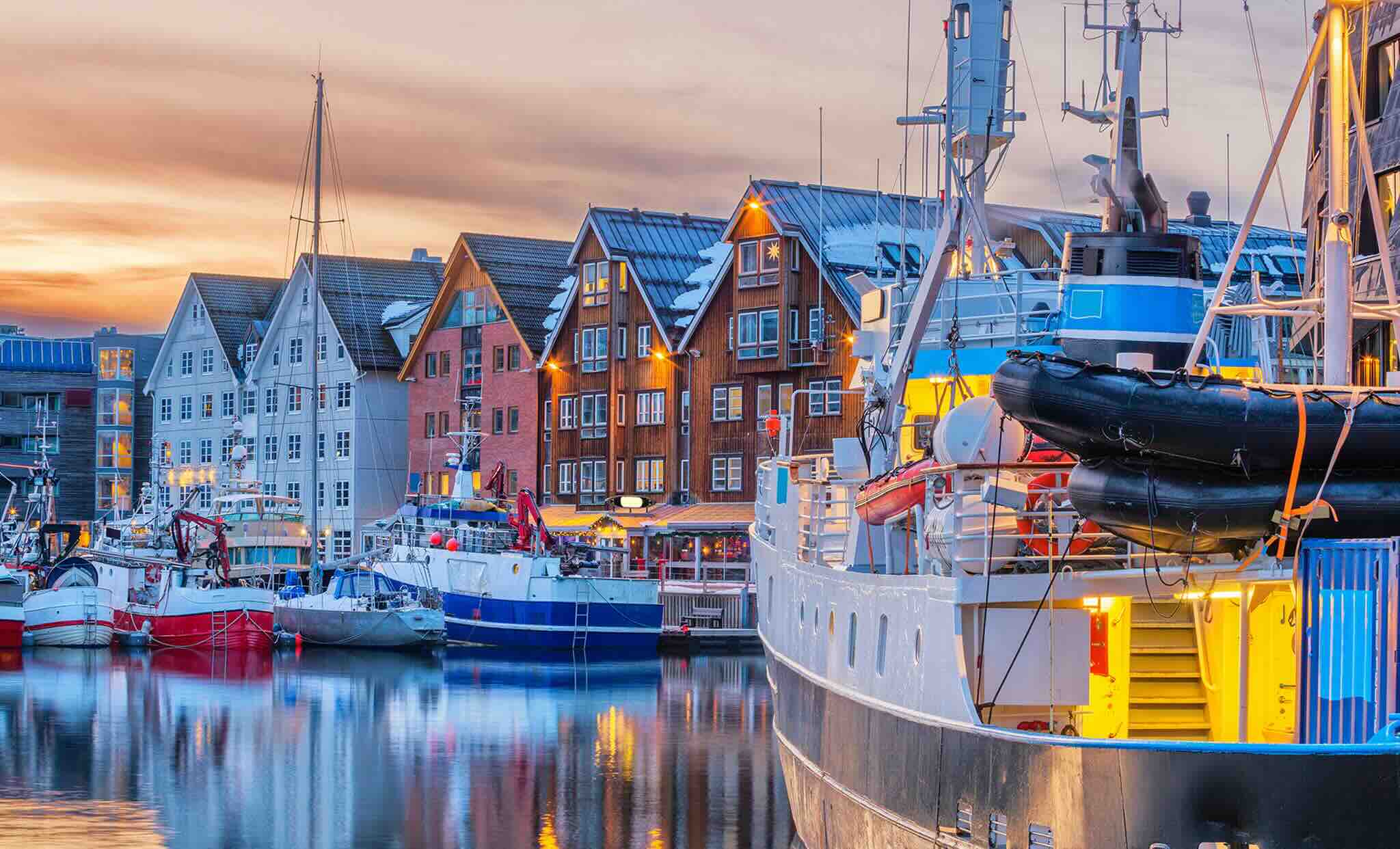 Petit port de Tromso en fin de journée