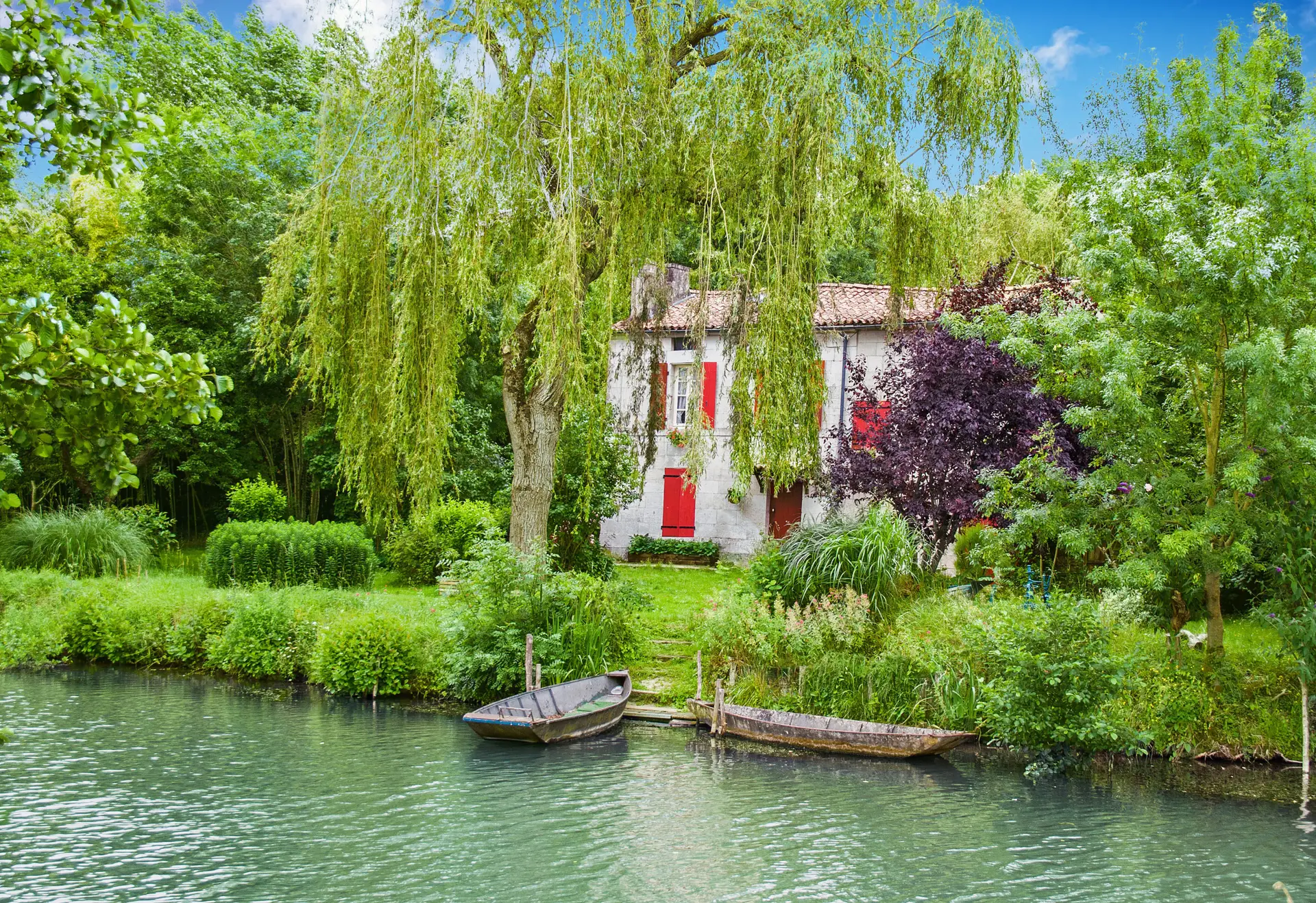 Petite maison campagnarde dans le Marais Poitevin pour partir 4 jours en France en mai